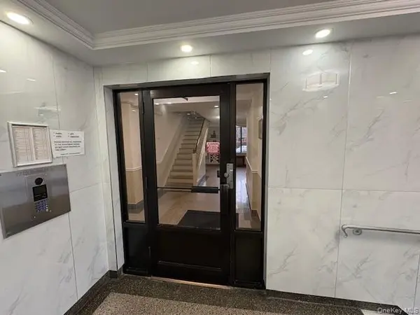 2220 Burnett ST #1G, Brooklyn, NY 11229