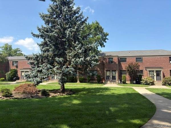 21947 74th AVE #A1, Oakland Gardens, NY 11364