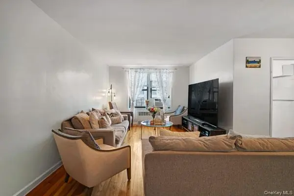 33-44 Junction Blvd #5V, Jackson Heights, NY 11372