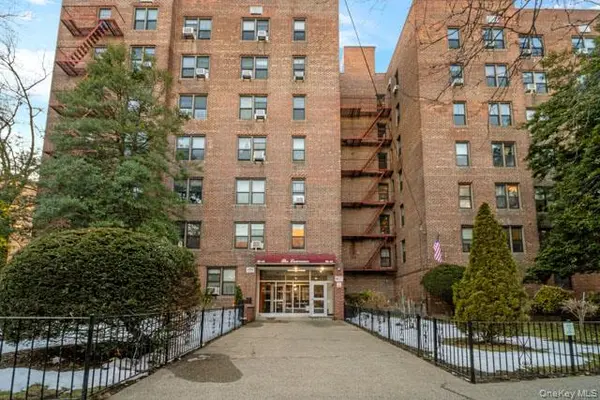 33-44 Junction Blvd #5V, Jackson Heights, NY 11372