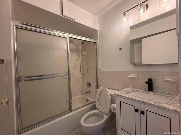 136-24 Maple AVE #3B, Flushing, NY 11355