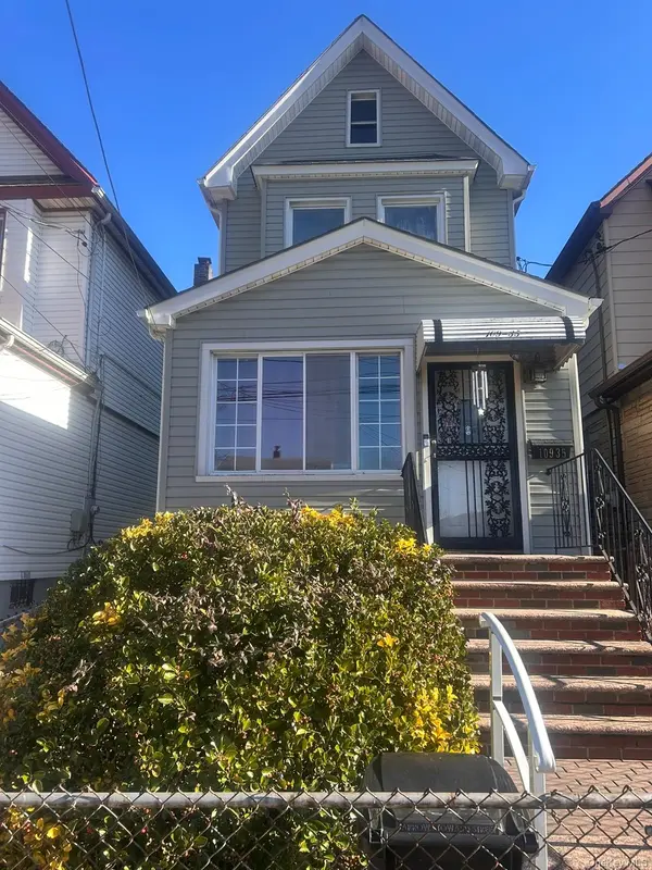 10935 122nd ST, South Ozone Park, NY 11420