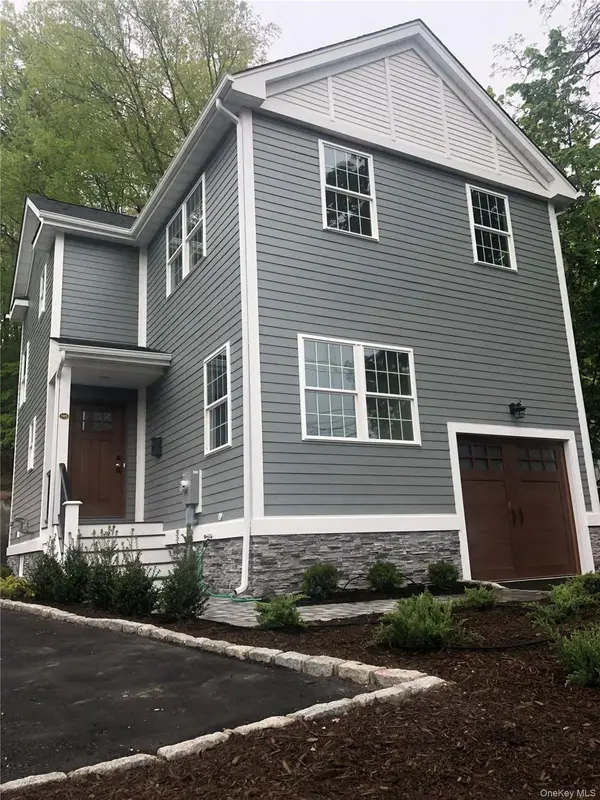 105 Liberty AVE, Port Jefferson, NY 11777