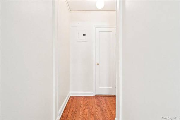98-120 Queens BLVD #5D, Rego Park, NY 11374