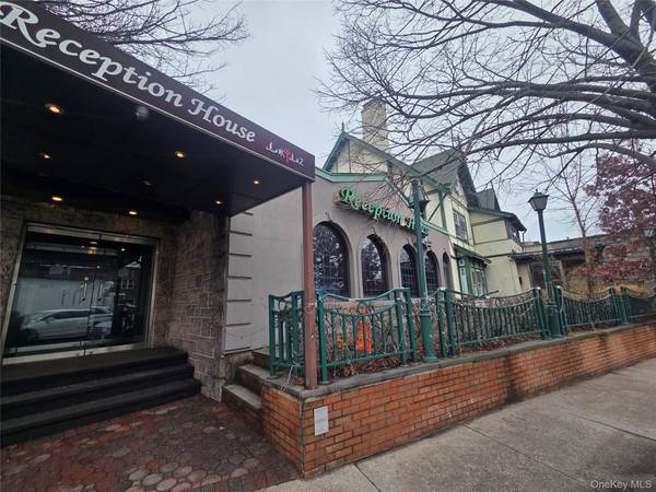 167-17 Northern BLVD, Flushing, NY 11358