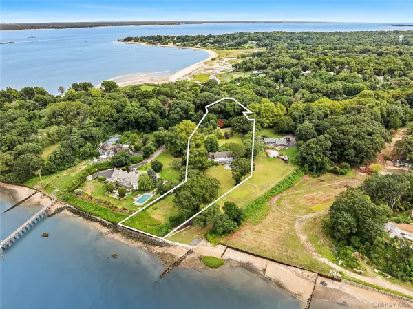 45 Cedar LN, Sands Point, NY 11050