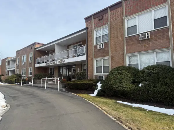 601 Chestnut ST #A-21, Cedarhurst, NY 11516