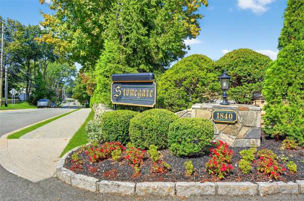 1840 Crompond RD #2A3, Peekskill, NY 10566