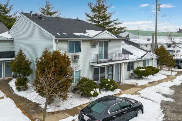 15 Davidson CT, Staten Island, NY 10303