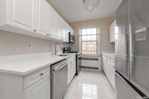175-06 Devonshire RD #6O, Jamaica Estates, NY 11432