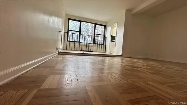 98-10 64th Avenue #3J, Rego Park, NY 11374