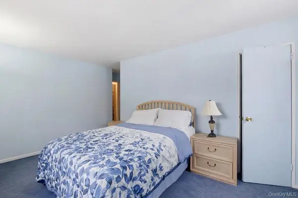 85-10 151st AVE #1C, Howard Beach, NY 11414