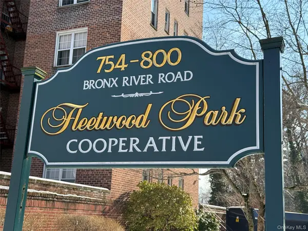 796 Bronx River RD #B38, Bronxville, NY 10708