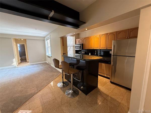 796 Bronx River RD #B38, Bronxville, NY 10708
