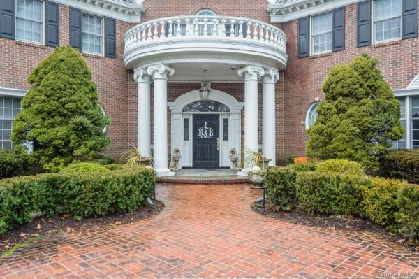 85 Eleventh ST, Garden City, NY 11530
