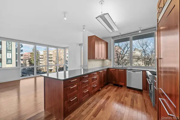 640 W 237th ST #3E, Bronx, NY 10463