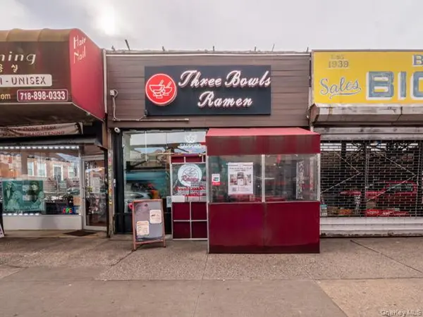 63-28 Roosevelt AVE, Woodside, NY 11377