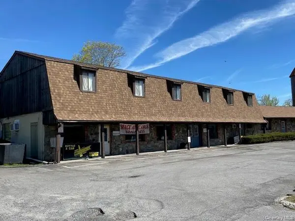 960 Violet AVE #Suite C, Hyde Park, NY 12538