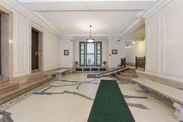 302 Convent Ave #61, New York (manhattan), NY 10031