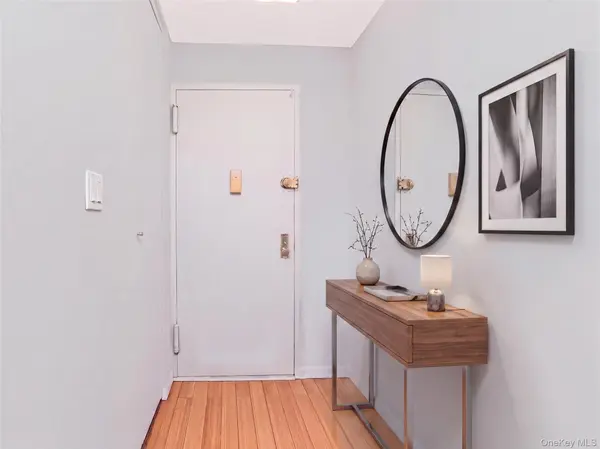 1874 Pelham Pkwy #4A, Bronx, NY 10461