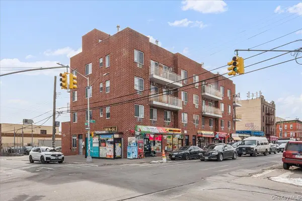 43-06 102nd ST, Corona, NY 11368