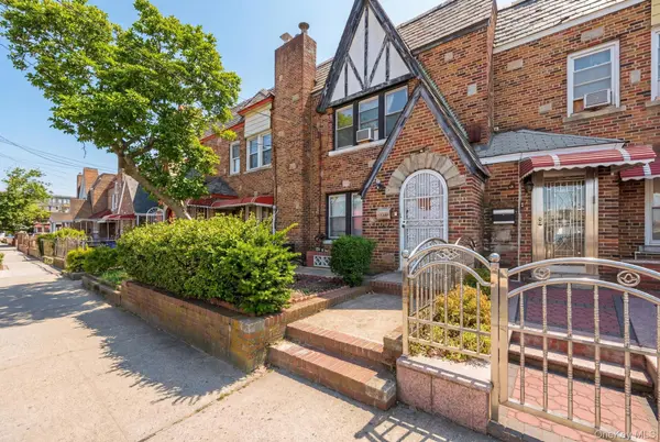 105-31 79th ST, Ozone Park, NY 11417