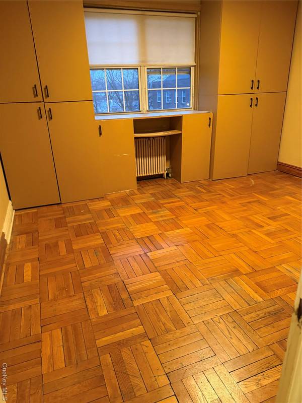 13518 78th AVE #13F, Flushing, NY 11367