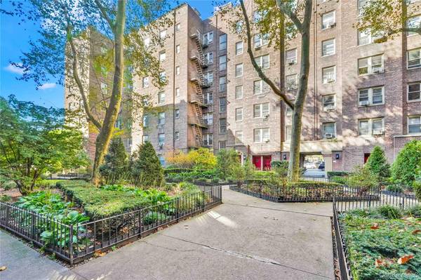 48-50 44th st #E4, Sunnyside, NY 11377
