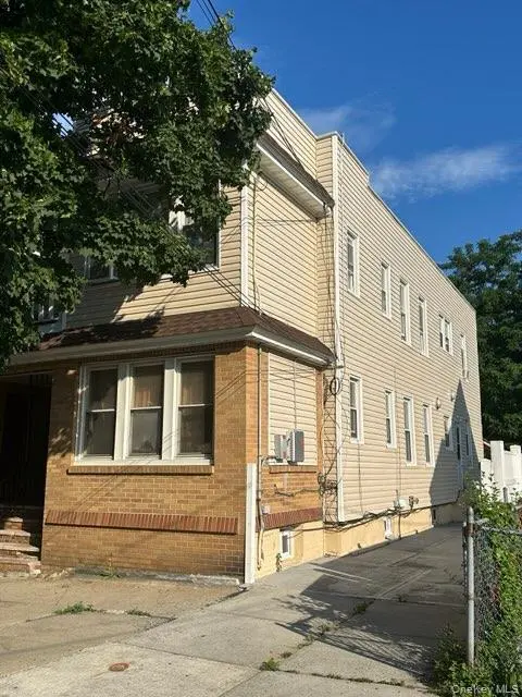 13118 95th AVE, Richmond Hill S., NY 11419