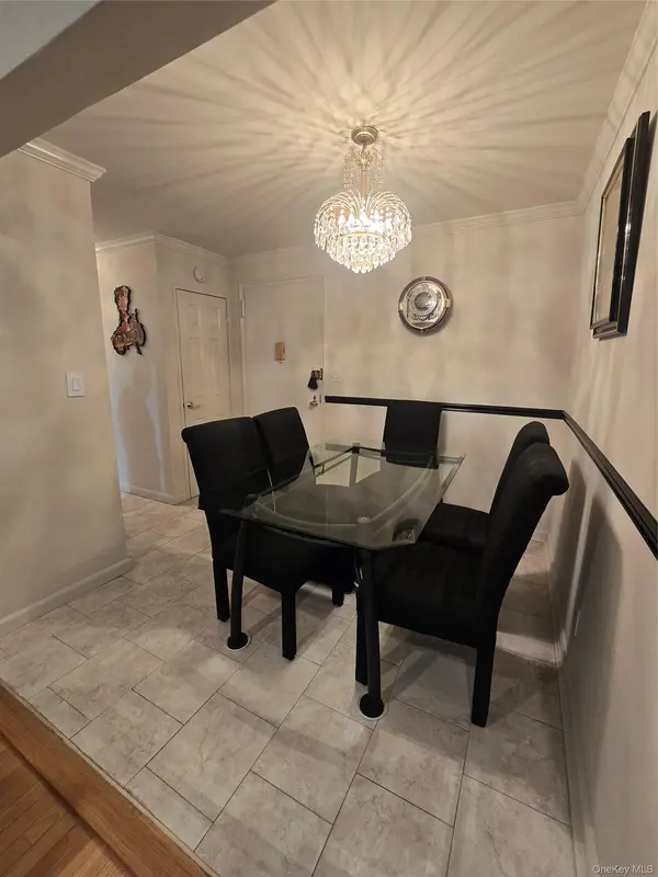 89-40 151th Ave #3B, Howard Beach, NY 11414