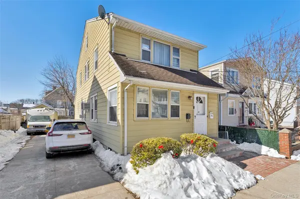 22 Brokaw AVE, Floral Park, NY 11001