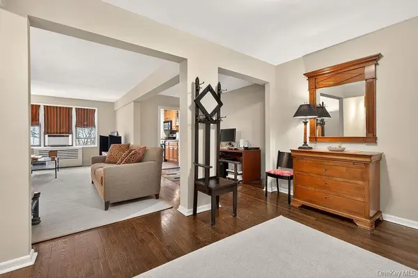 485 E Lincoln AVE #503, Mount Vernon, NY 10552