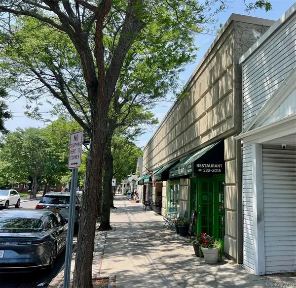 110 Front ST, Greenport, NY 11944