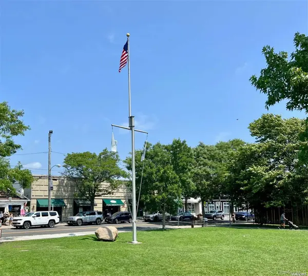 110 Front ST, Greenport, NY 11944
