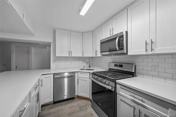 1440 Boston Post RD #8K, Larchmont, NY 10538