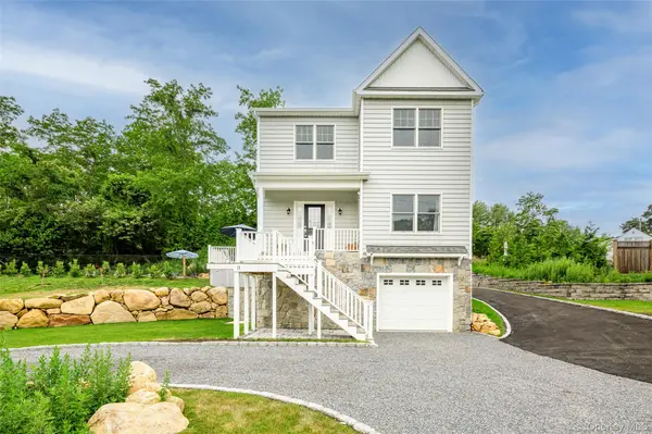 15 S Beach RD, Southampton, NY 11968