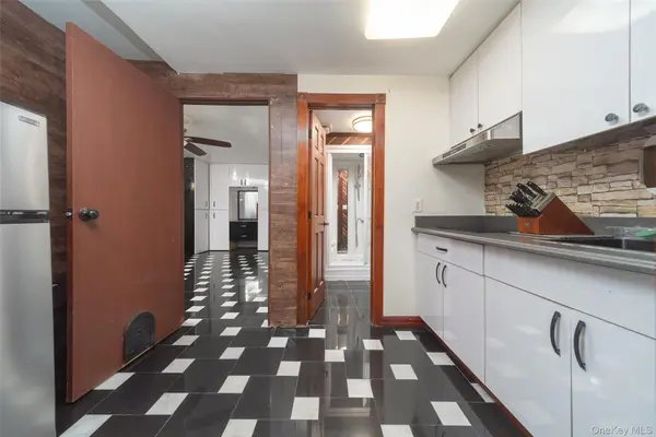 3438 12th ST, Astoria, NY 11106