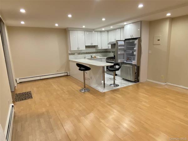 136 17 Maple ave #14H, Flushing, NY 11355