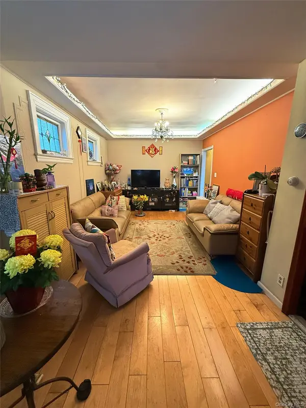 3958 65th ST, Woodside, NY 11377