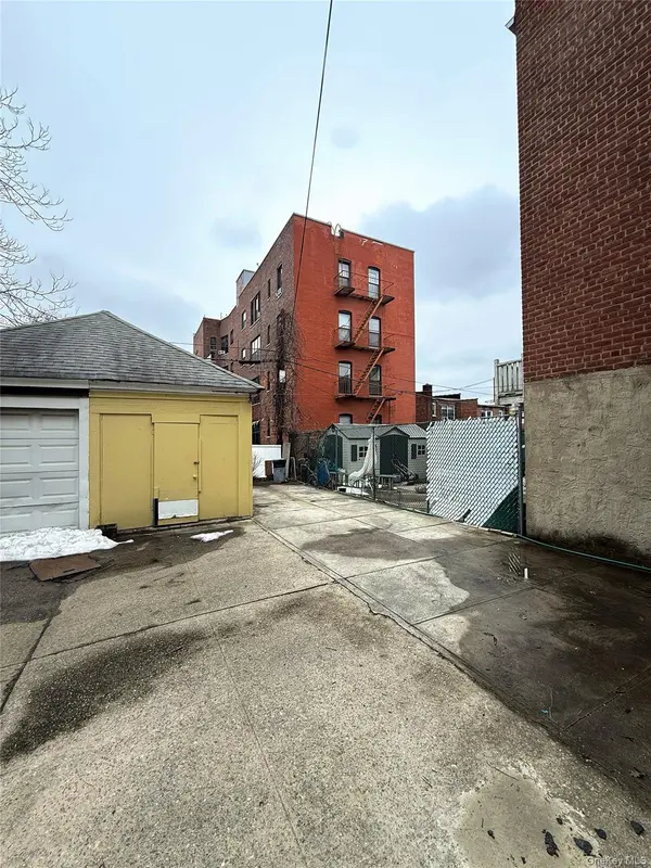 3958 65th ST, Woodside, NY 11377