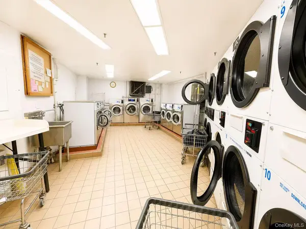 138-35 Elder AVE #9C, Flushing, NY 11355