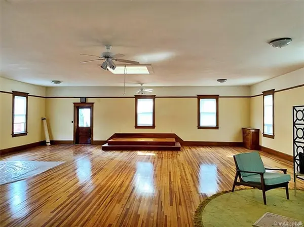 876 N Branch Hortonville RD, North Branch, NY 12745