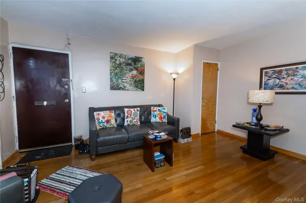 136-59 Jewel AVE #A, Flushing, NY 11367