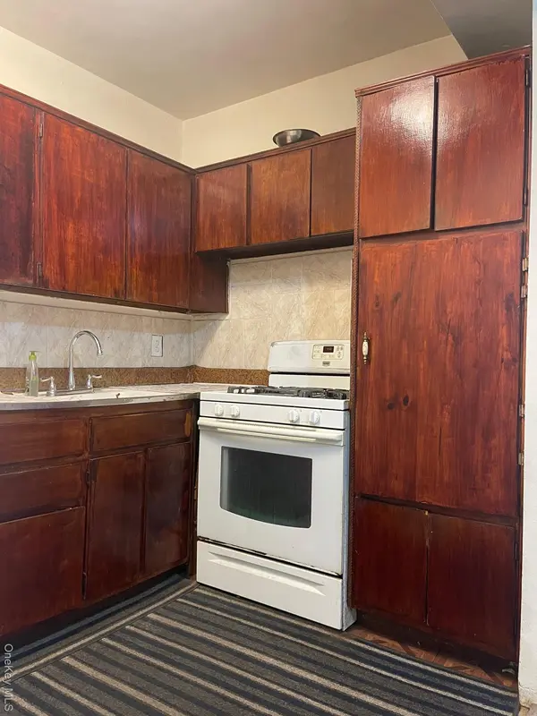 89-15 Parsons Blvd #6D, Jamaica, NY 11432