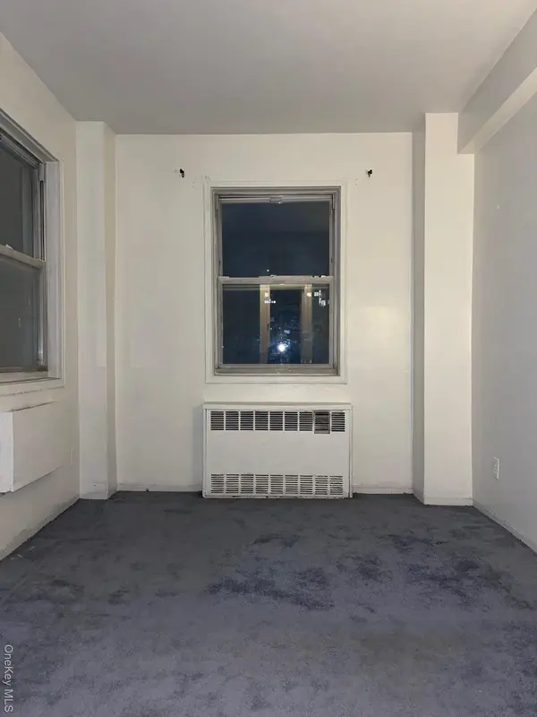 89-15 Parsons Blvd #6D, Jamaica, NY 11432