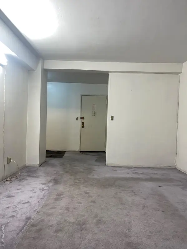 89-15 Parsons Blvd #6D, Jamaica, NY 11432