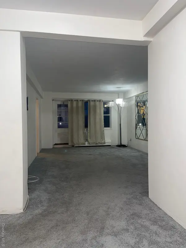 89-15 Parsons Boulevard #3L, Jamaica, NY 11432
