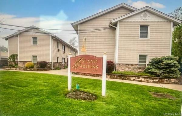 490 Main ST #B-10, Farmingdale, NY 11735