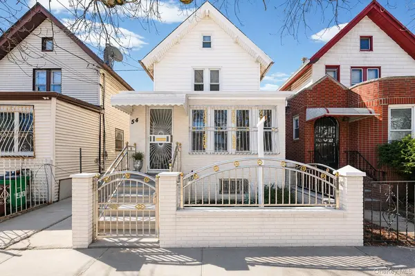 54 Chestnut ST, Brooklyn, NY 11208