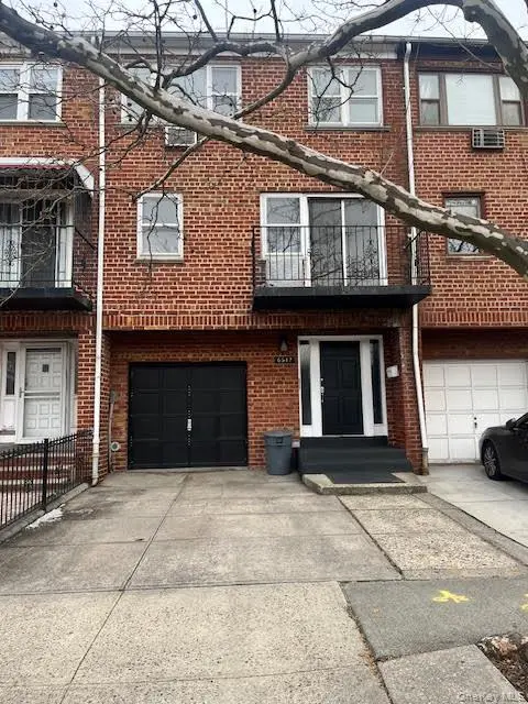 6512 Maurice AVE, Woodside, NY 11377